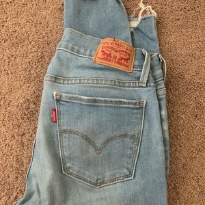 Levi’s Jeans